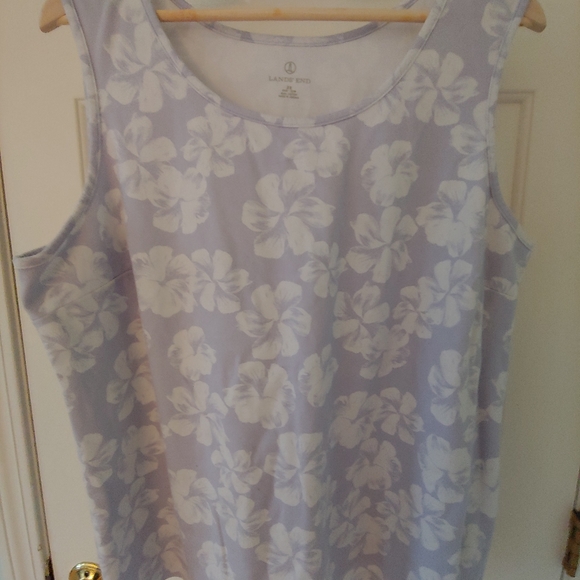 GUC Plus Size Land's End Women's Blue & White Floral Cotton Tank Top - Size 2X - Picture 2 of 8